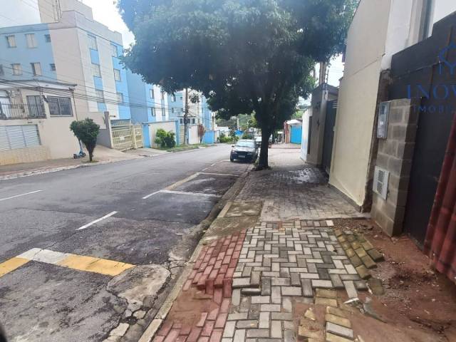 Terreno para Venda em São José dos Campos - 4