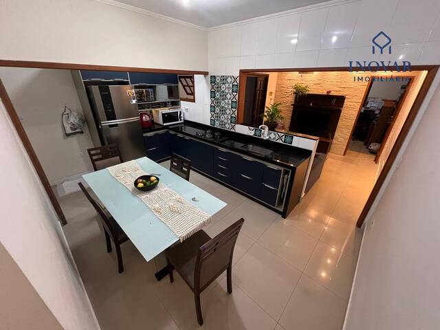 Casa para Venda em São José dos Campos - 5