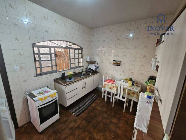 Casa para Venda em São José dos Campos - 5
