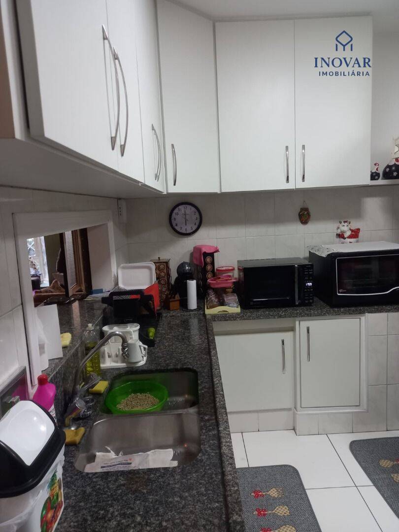 Casa, 3 quartos, 197 m² - Foto 5