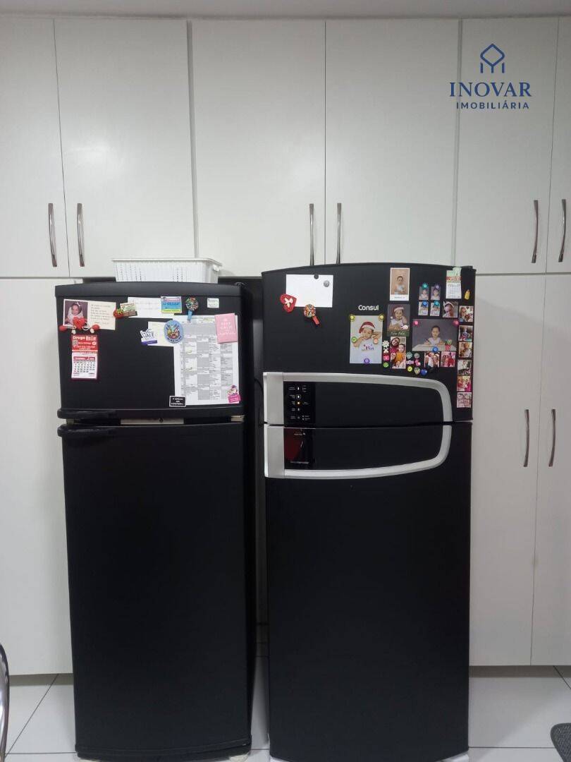 Casa, 3 quartos, 197 m² - Foto 6