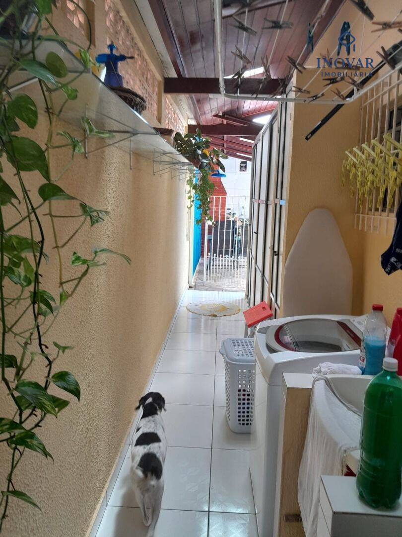 Casa, 3 quartos, 197 m² - Foto 22