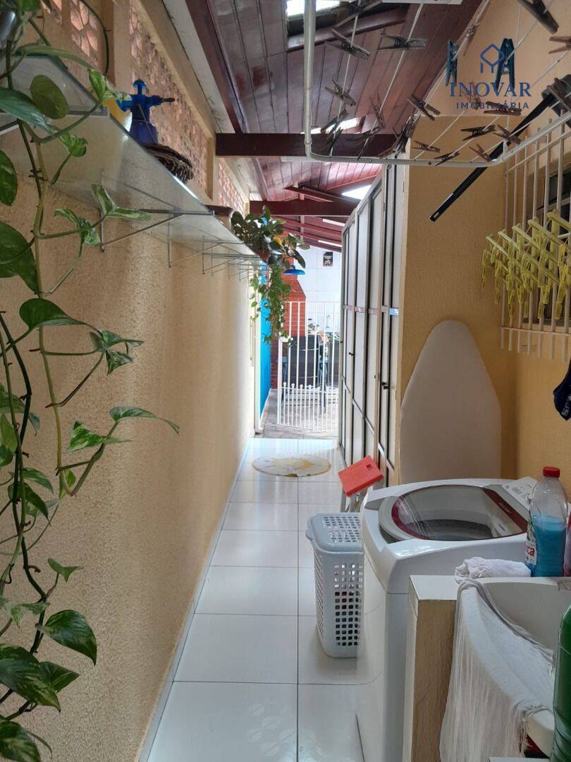 Casa, 3 quartos, 197 m² - Foto 23