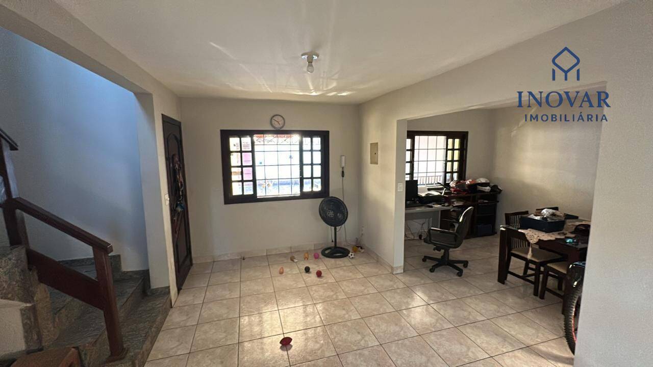 Casa, 4 quartos, 150 m² - Foto 4