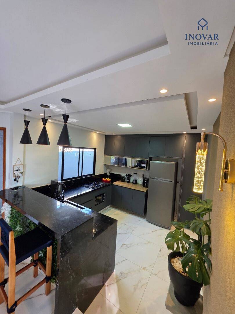 Casa, 3 quartos, 200 m² - Foto 9