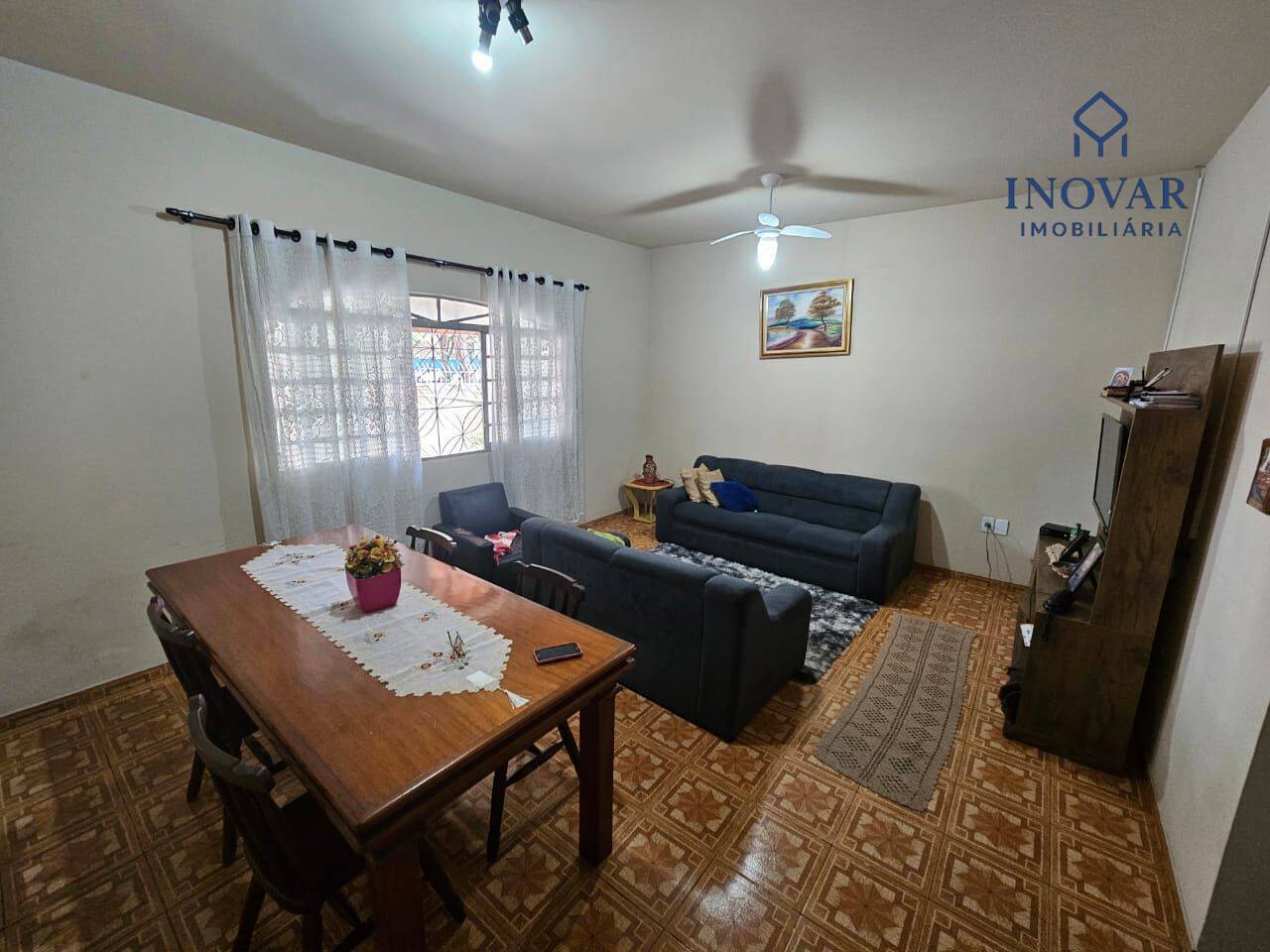 Casa, 3 quartos, 200 m² - Foto 2