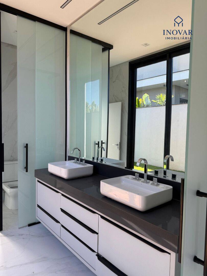 Casa, 4 quartos, 329 m² - Foto 15
