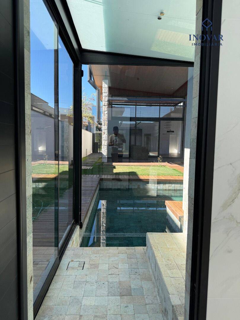 Casa, 4 quartos, 329 m² - Foto 16